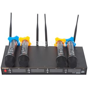 4 Channel Diversity Wireless System Uhf 600-928Mmhz. Acemic.