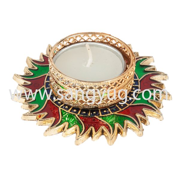 Fancy Colorful Green/Red Diwa With Candlel in Centre - Image 2